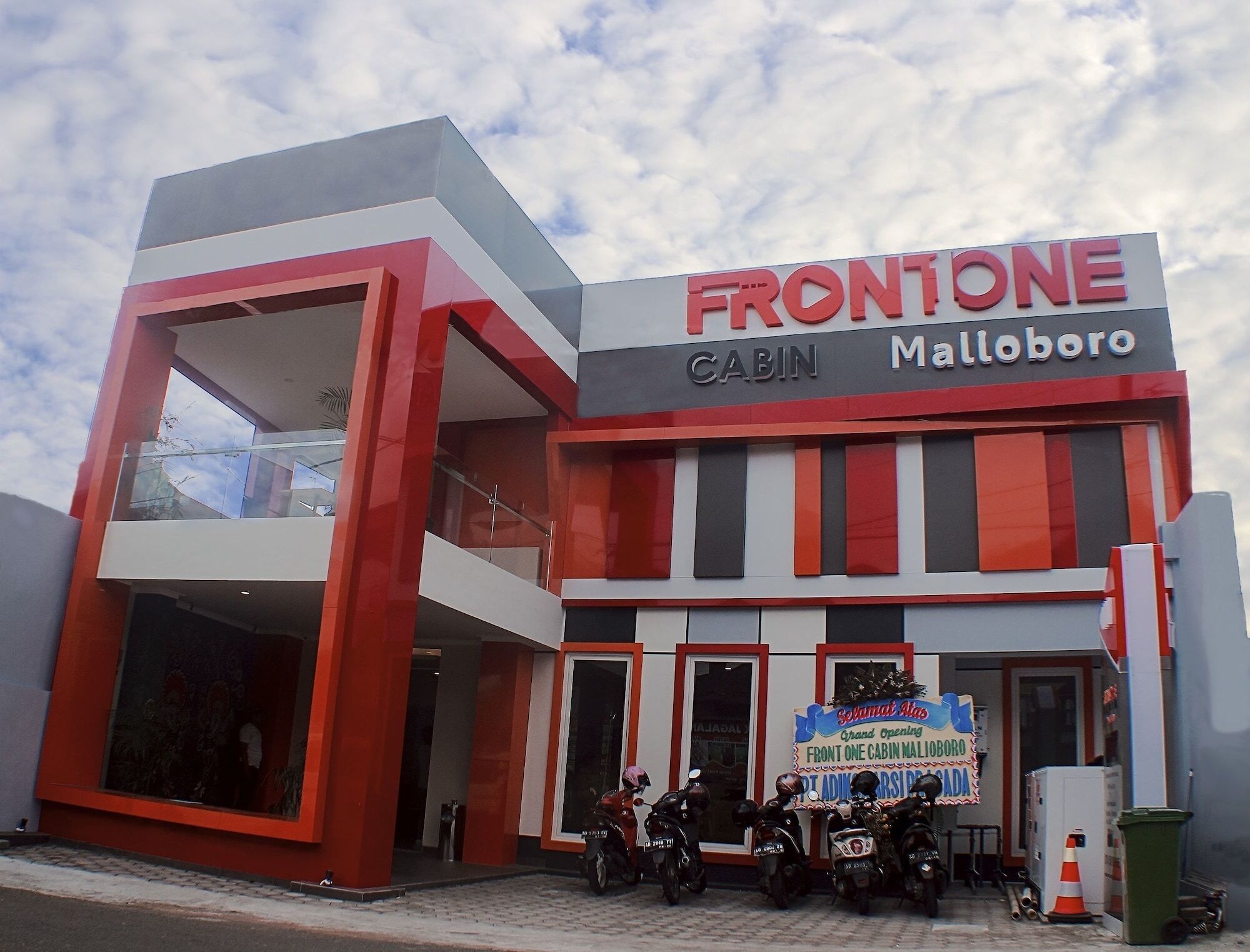 Front One Cabin Malioboro Jogja Yogyakarta Esterno foto